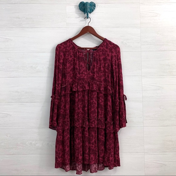 american eagle Dresses & Skirts - AEO Maroon Floral Romantic Tiered Dress